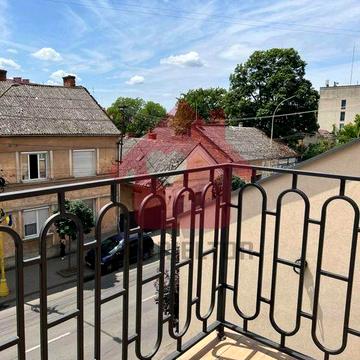 Продаж квартири у центрі міста Ужгород!