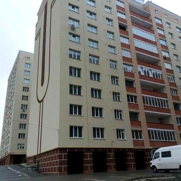 Сучасна 2-кімнатна з лоджією та роздільними кімнатами, Озерна