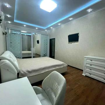 Дмитра Дорошенка вул. (Чигоріна), 49