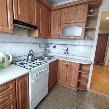 Василя Симоненка вул., 20