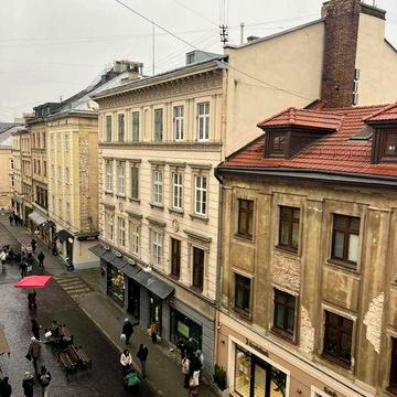 Центр. Львів. Продаж квартири