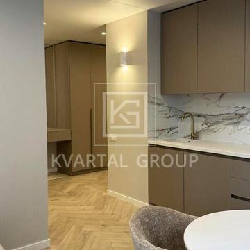 Продаж 2к Квартира Соборна (ІІІ Інтернаціоналу) вулиця