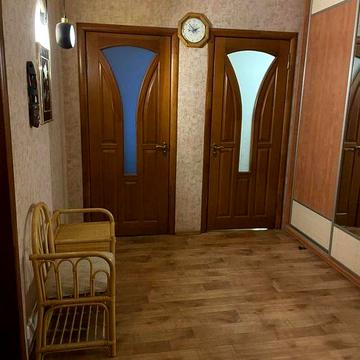 Сдам 3 комнатную квартиру,Садовый проезд.Метро Дворец спорта.