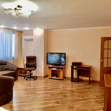 Вадима Гетьмана вул., 1-А