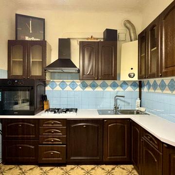 Оренда 2к квартири Василя Чумака 5 сталінка, бомбосховище