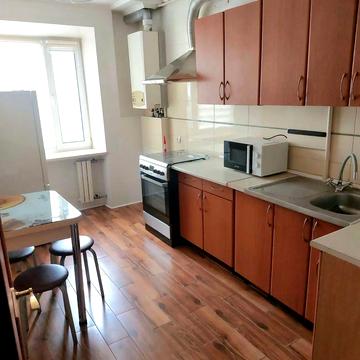 Олександра Бідного вул., 5