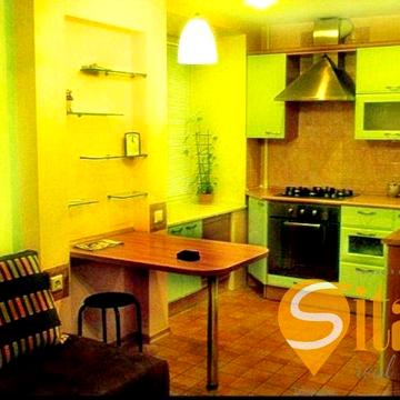 Продаж 2-х квартири в Олександрівському районі р-н Малого ринку (019)