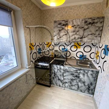 Олександра Махова вул. (Жолудєва), 8-А