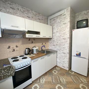 Привокзальна вул., 2в