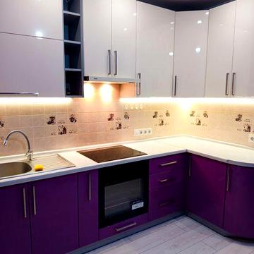 Срочно сдам 2 ком. кв. в ЖК на Маршала Жукова. 
Комнаты раздельные.9 э