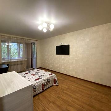 Сдам долгосрочно однокомнатную квартиру.