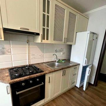 Оренда 3 км квартири біля стометрівки