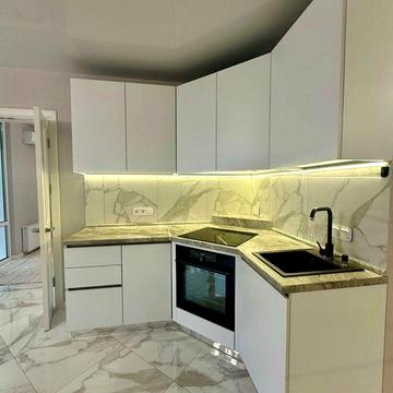 ЖК Славутич, Зарічна 6, 1к квартира, Невисокий поверх! Поряд метро!