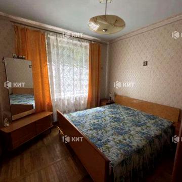 Нескорених вул., 70