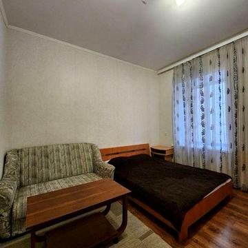 Сдам 2комн квартиру на Троицкой/Канатная рядом парк Шевченка