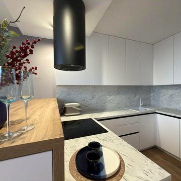 Зелена вул., 10