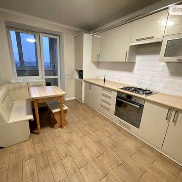 Довгострокова оренда 1к Квартира Довженка Олександра вулиця