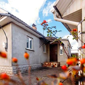 Продаж будинок Дубно