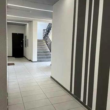 Здана новобудова на ідеальному поверсі