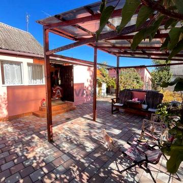 Продається будинок з ремонтом р-н санаторій «Україна»