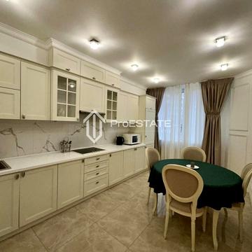 Завальна вул., 10-Г