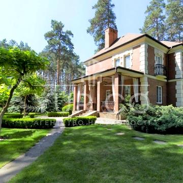 Лісова вул.