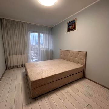 Незалежності вул., 113А