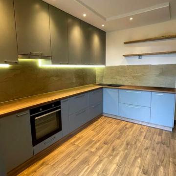 Слобідська вул., 9