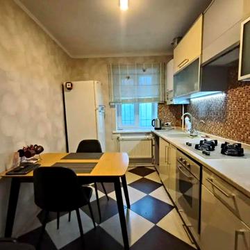 Остапа Вишні вул.