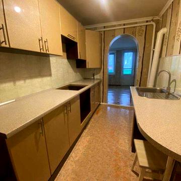 Продаж 3 к квартири в селі Фурси, розглядаються Сертифікати, Постанови