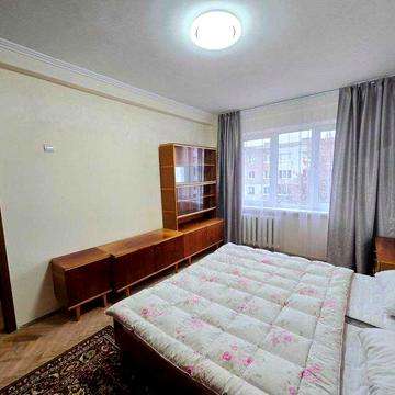 Оренда просторої 2-кімн. квартири по вул.Грінченка, Шевченківський р-н