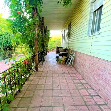 Продам милый домик, на берегу Гребного канала