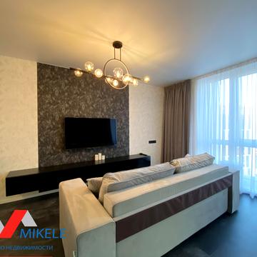 Зарічна вул., 4к1