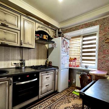 Продаю 3-кімнатну квартиру, ЮТЗ, вул. Чайковського. Ц5