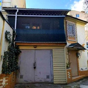 Эксклюзив! Идеальный вариант - гараж с квартирой в центре Одессы!