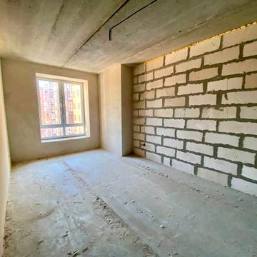 Довженка вул., 4