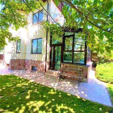 Продам современный благоустроенный дом в Сухом Лимане