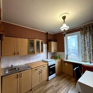 Оренда двокімнатної квартири на Митниці по вул. Припортова