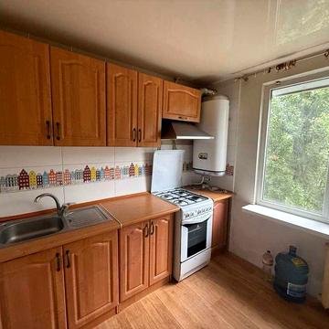 Продам большую 2 ком.квартиру ул.Карагандинская Приднепровск