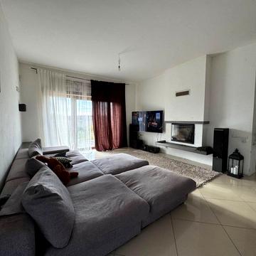 Потічкова, 22