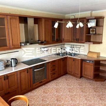 Продаж 3 кімнатної квартири пр-т Лобановського 126Г Деміївка