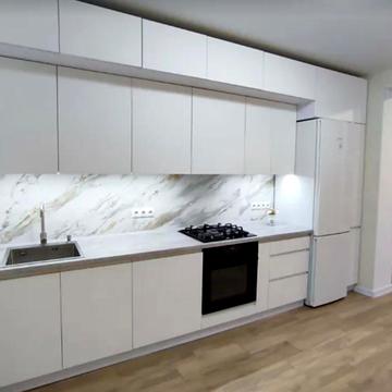 Олега Антонова вул. (Карла Маркса), 13б