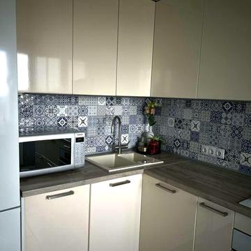 Продаж перепланованої трикімнатної