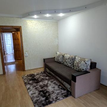 Кирила Трильовського вул., 1