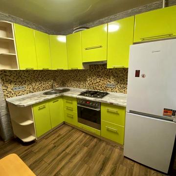 Оренда квартири на Володимира Сосюри 4 Дарницька площа