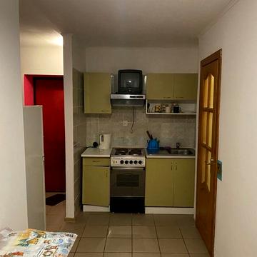 Вільна квартира по вул Стрийська ( Мікльоша ) , 2 дивани , ванна