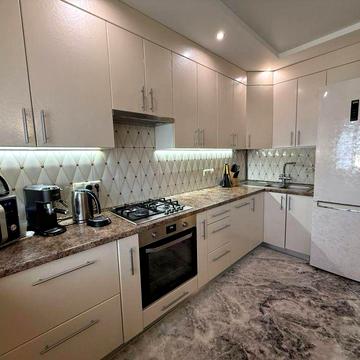 ДержМолодьЖитло! Трикімнатна дворівнева квартира з ремонтом! ЄОселя!