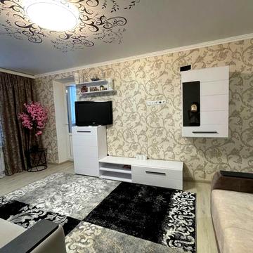 Новинка сезону. Заходь і живи