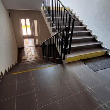 Надійна вул., 7г