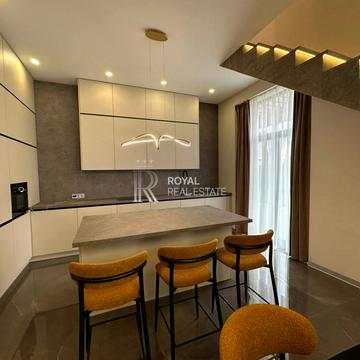 Київська вул.